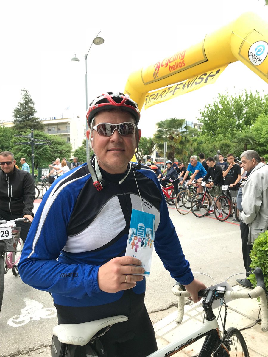 etrikala's tweet photo. Opening day for our @c4p_project #CitizenMobilityLab Spreading the word and gathering opinions about mobility in our city! https://t.co/BpZdLnRxRl