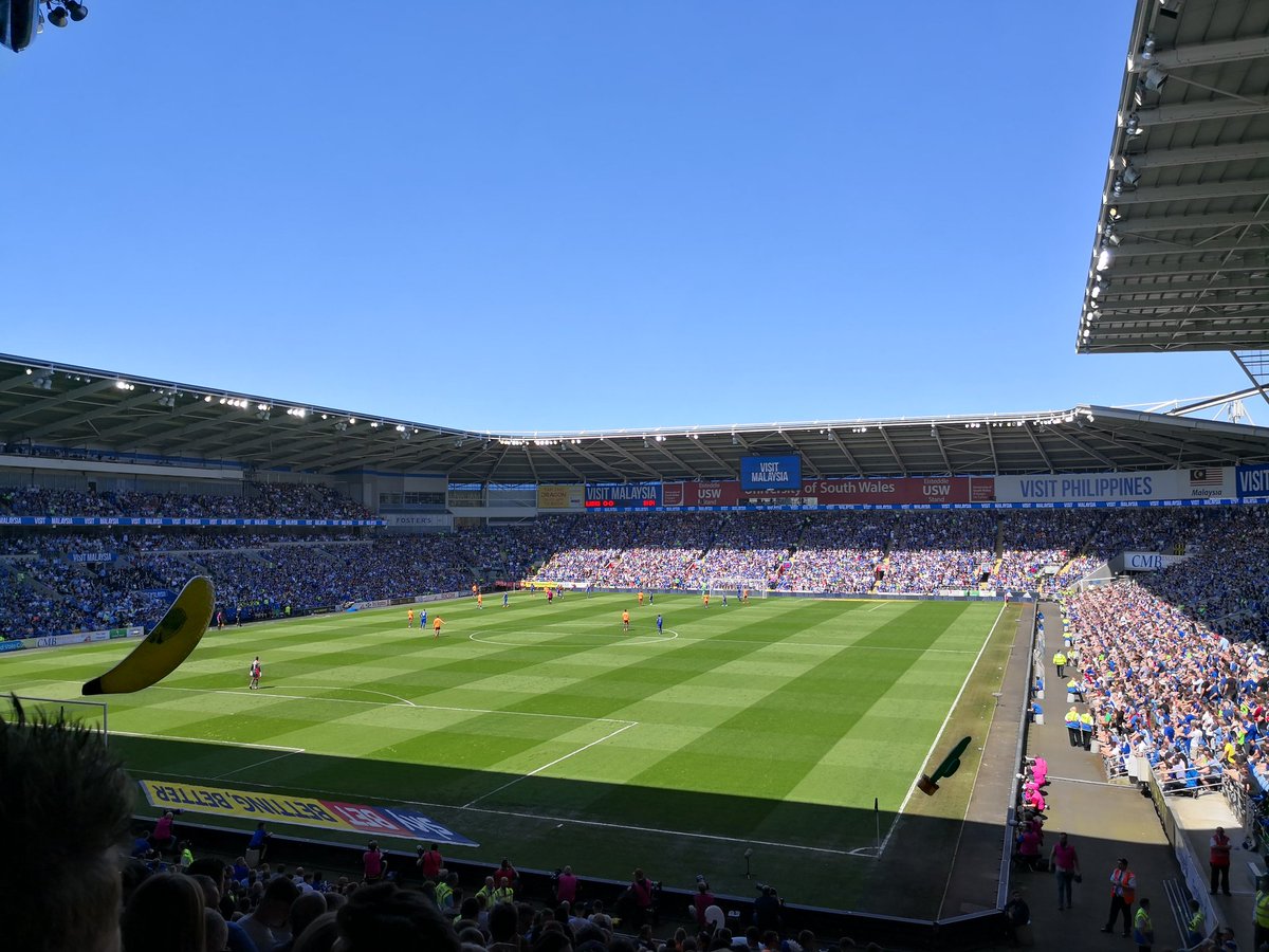 Raisey89's tweet photo. Final game of the season. Come on urzzz,#ReadingFC #awaydays https://t.co/zBtdnR8BKi