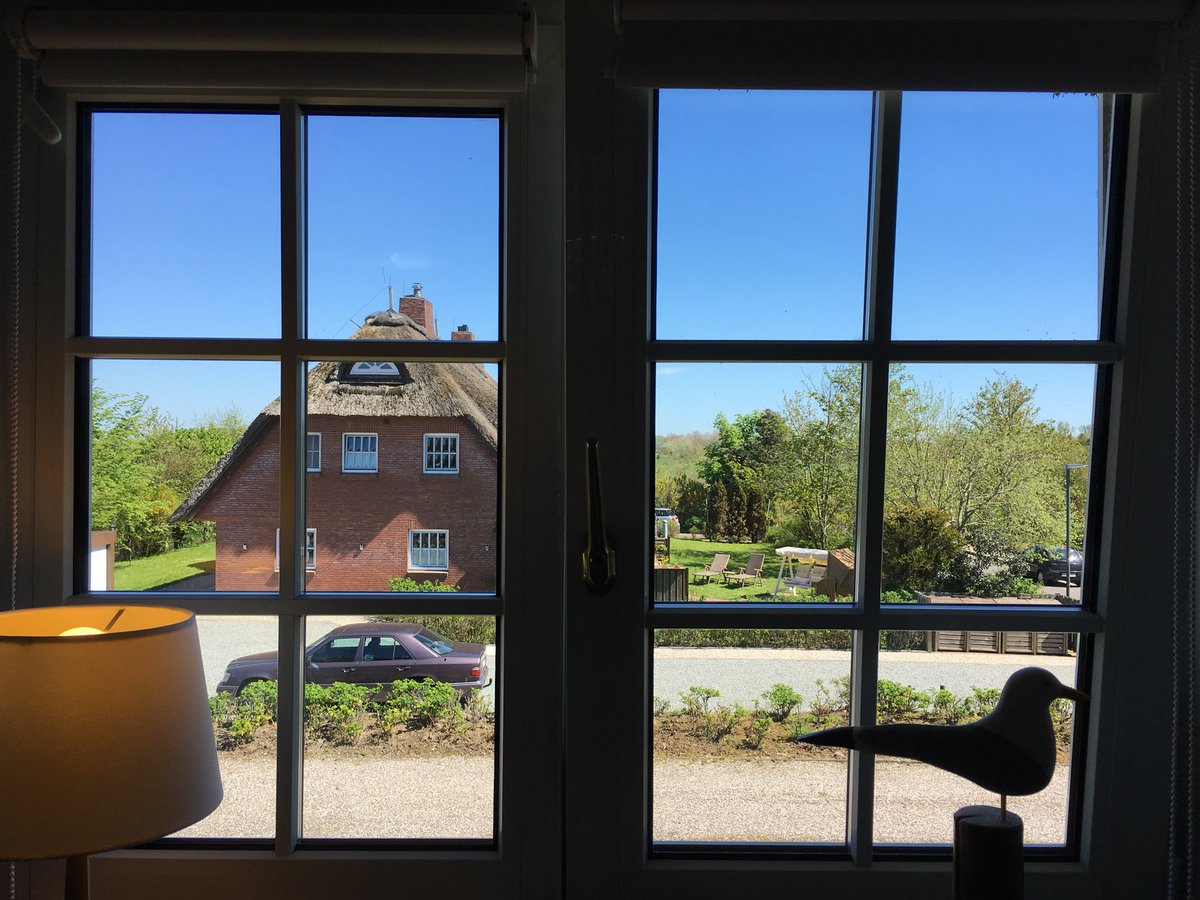 FeWoBeisel's tweet photo. Endlich wird es wieder #Sommer! Wir lieben die #Nordsee, ihre Landschaft und Ausblicke. #SPO #Eiderstedt https://t.co/RS38tF7IXB