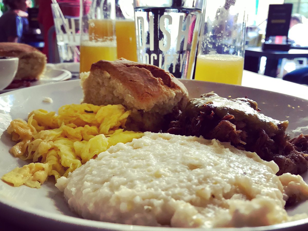 SmartWheelApp's tweet photo. You know that Sunday means brunch. Head over to @dishsociety to get your needs met. #Brunch #SundayFunday #SmartWheelApp https://t.co/b7E0q2oKNA