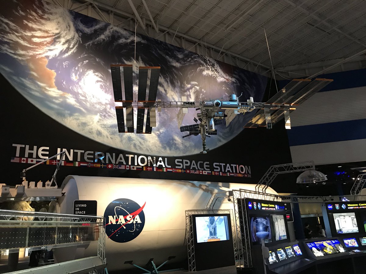 AmandaMcKnighta's tweet photo. Spending the afternoon learning about NASA before we get ready for the HEB awards dinner tonight. What a great way to cap off the year of our ISS Downlink! 🌎💫 #beyondbms https://t.co/2idUgMTgeR