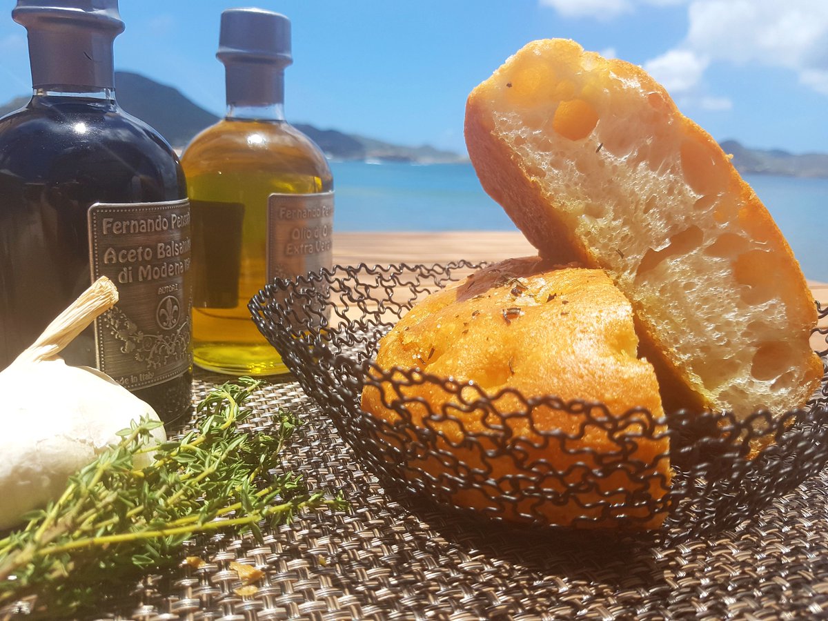 ChristopherSBH's tweet photo. Our Christopher bread, freshly baked focaccia!
#MangoRestaurant https://t.co/7svuMoWLrh