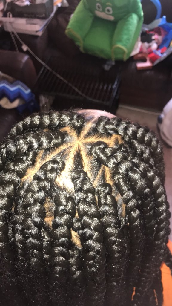 __starrrrrr's tweet image. ' 🚨BRAID SPECIAL 🚨 : medium small braids(any length) only$100!!!!! big babydoll braids (any length) only $80!!!! DONT MISS THIS DEAL . #dmvhair #dmvhairstylist #dchair #marylandhairstylist #dmvbraider #dcbraider #dmvbraids #sewins #braidstyles #dmvbraidspecials #dmvbraiddeal