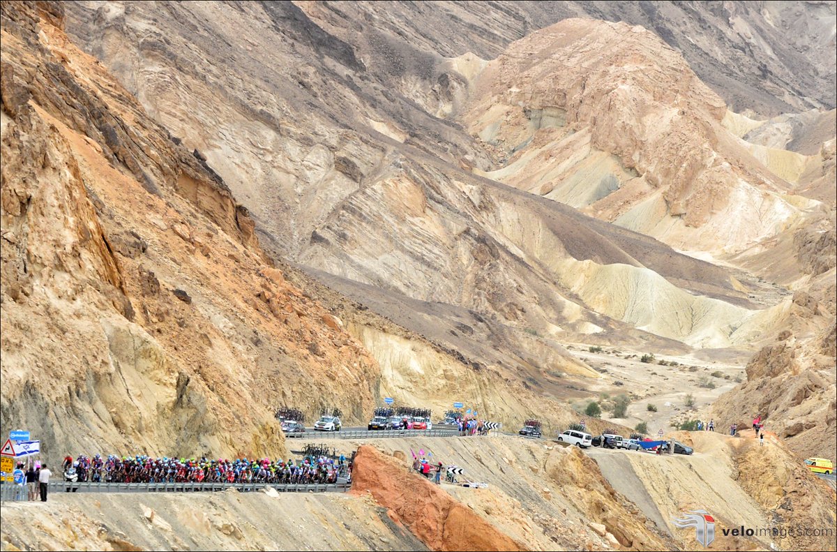 veloimages tweet media