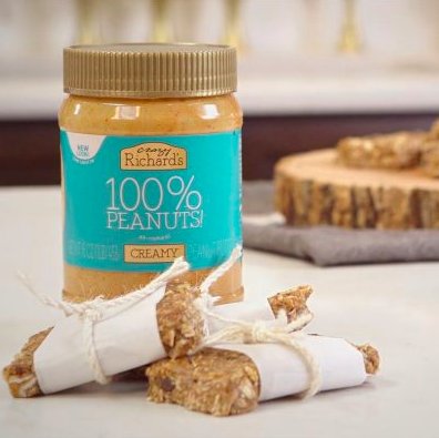 CrazyRichardsPB's tweet photo. HEALTHY PEANUT BUTTER GRANOLA BARS with Crazy Richards Peanut Butter by @DiniDelivers https://t.co/FFtjE8nNbz #NaturalPeanutButter #CleanEating #ClutterFreePB https://t.co/saW0Lekepe