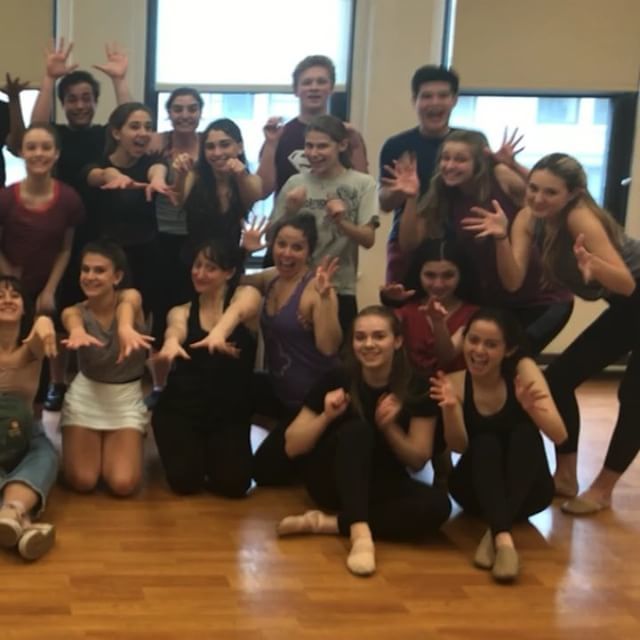 tweetMTCA's tweet photo. Here’s the other half of our #MTCA Junior Weekend Fam ready to rock it out in voice and acting workshops this afternoon! #classof2019 #eyesontheprize #collegeauditionprep🎭 https://t.co/WfOdUR5FoW https://t.co/2HgdEVWuZ7