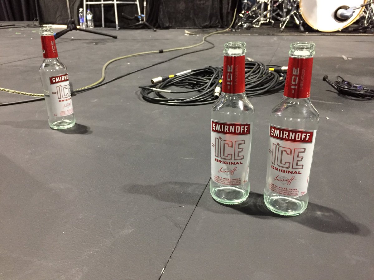 Did anyone here at the #spnuk con film the answer to the eye f&amp;@king question? I was too busy asking!