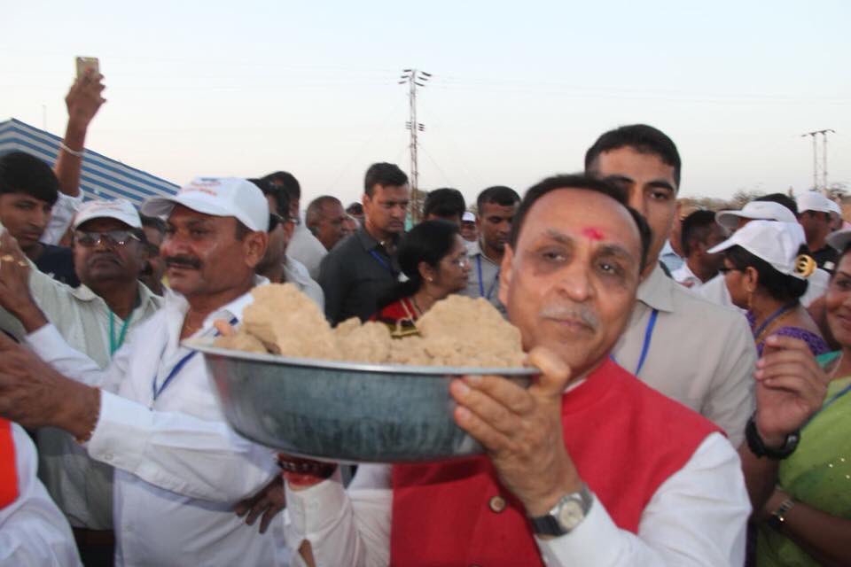 vijayrupanibjp's tweet image. Kutch is a semi-arid district known for its water scarcity, erratic and variable rainfall conditions where it is imperative to adopt various methods for the conservation of water. Pleased  to witness water conservation initiatives at Mochirai in Kutch district.