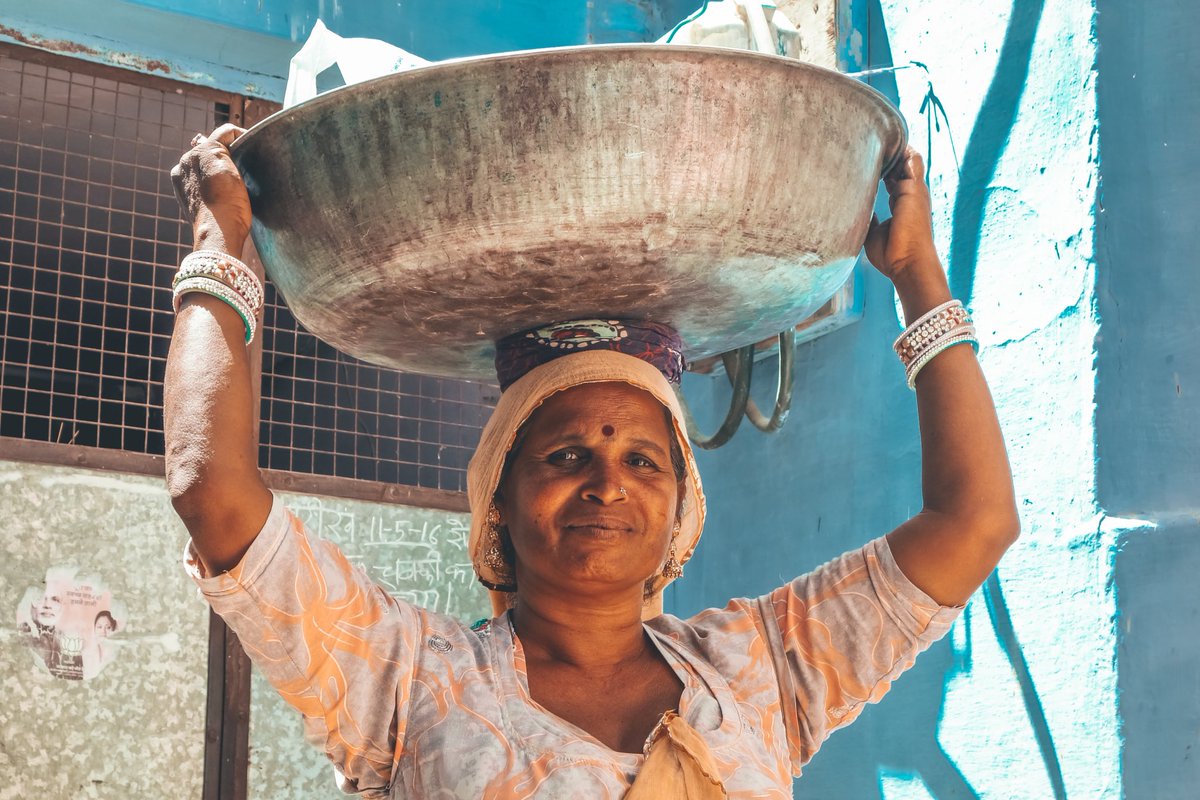 Hemos subido nuevo post sobre #Jodhpur, la cuidad azul de la #India . Me perdí sola por sus callejones, conocí gente local súper amable y me enamoré de su precioso color. 💙
Te lo cuento todo ☞  sinohasviajado.com/jodhpur-la-ciu…