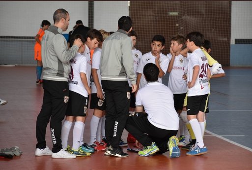 cdtoletvmsala's tweet photo. Fase Provincial Alevín.
No puedo ser, el Alevín del @cdtoletvmsala queda Subcampeón Provincial tras la derrota de hoy ante @cfelitetalavera
Gran fase provincial la disputada por el equipo y ahora a competir en la Fase Regional!!
#toptoptoletvm https://t.co/V7u5SAVun0