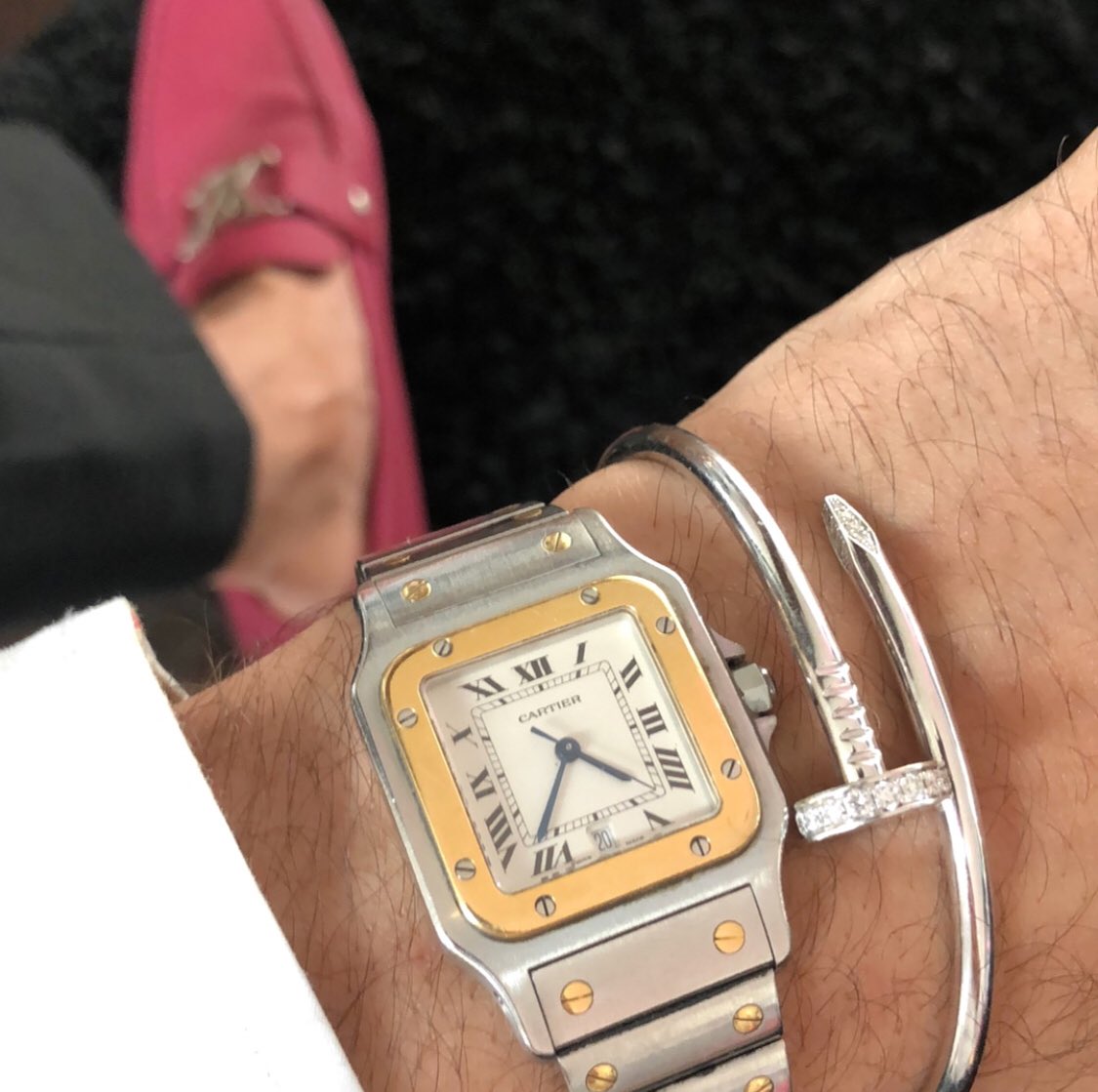 VidurOfficial's tweet photo. #santosdecartier #justunclou #oldmeetsnew https://t.co/E4zBqlGp6G