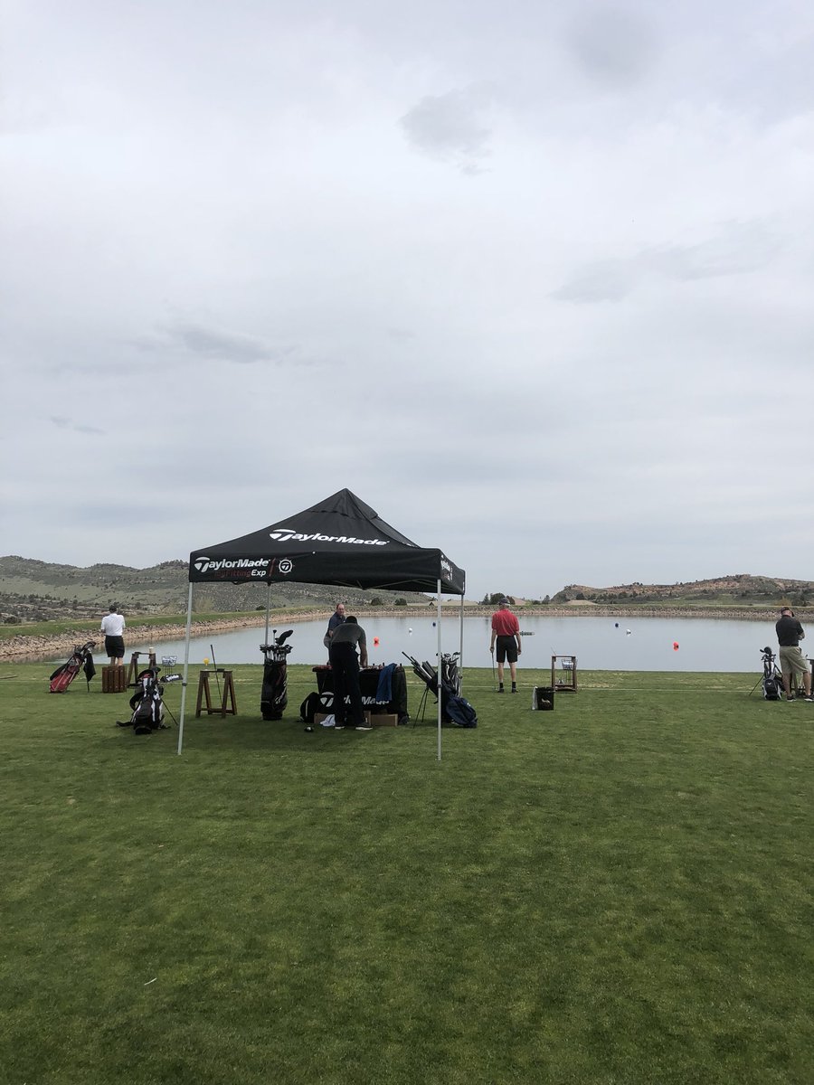 Absteve23's tweet photo. It’s a beautiful day at Red Rocks CC. @TaylorMadeGolf Demo day is taking the club over. #TMStaffPro #TaylorMadeStaffer #Dominating https://t.co/GqKYzNeke6