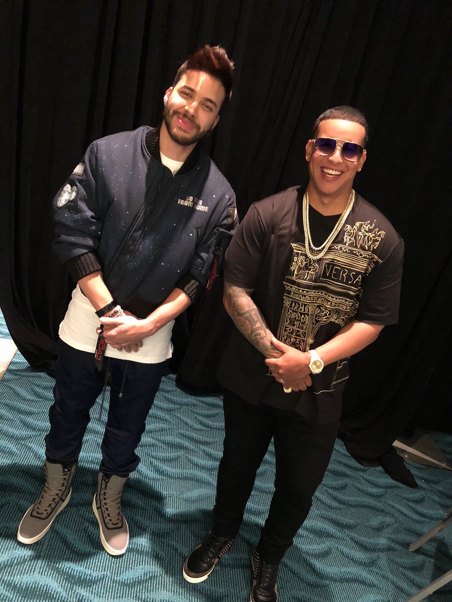 Prince Royce tweet media