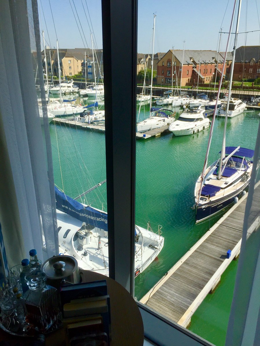 travelblogjamie's tweet image. Slightly in love w/ @Southampton_HH #harbourhotel &amp;amp; all its facilities &amp;amp; little luxuries. By far best hotel in #Southampton. Rooftop bar is a winner. Gorgeous lunch. Great pool. #Blog and video to follow. #blogger #travelbloggerjamie #jamiesholidaychannel