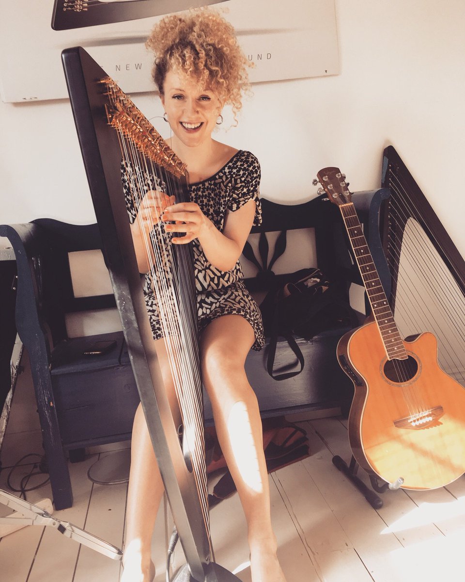 Today I got to play the extraordinary <a href="/deltaharp/">Delta Harp</a> 💛 invented by my incredible friend @jorisbeats ... he taught me some techniques and then we had a double harp jam! There's a first time for everything 🖤💛🖤💛🖤