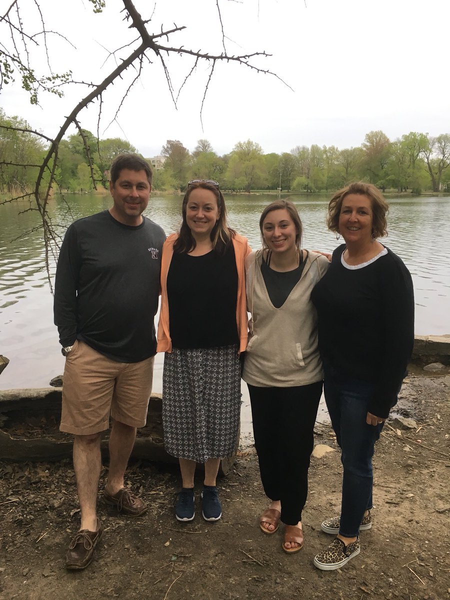 Matt_l_cook's tweet photo. Some family time in Brooklyn. Prospect Park is fantastic and @lauraedmktg has an amazing new home. With @halle_cook @cook9427 https://t.co/V5pKvys8wx