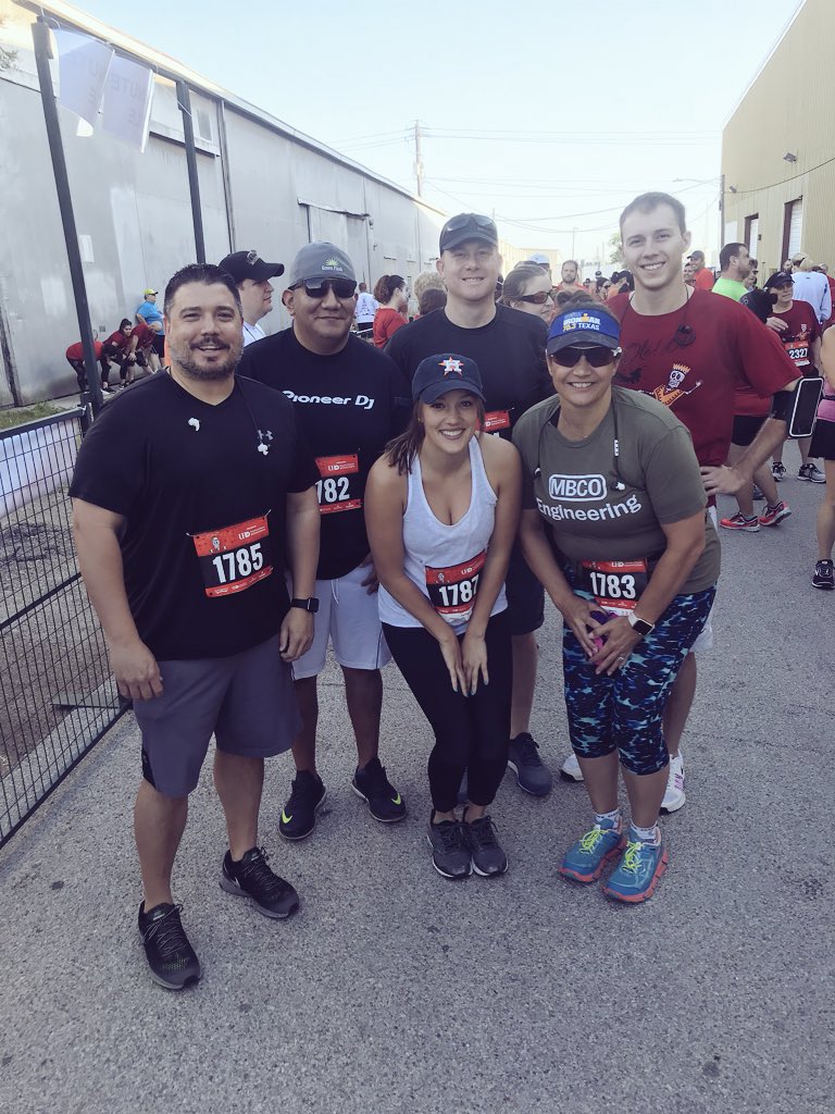 MBCOEngineering's tweet photo. Cinco De Mayo 5k! Just. Keep. Running🏃🏽‍♀️🏃🏽‍♂️ #SantoDeMayo5k #MBCOEngineering https://t.co/uQw9HDT4Jw
