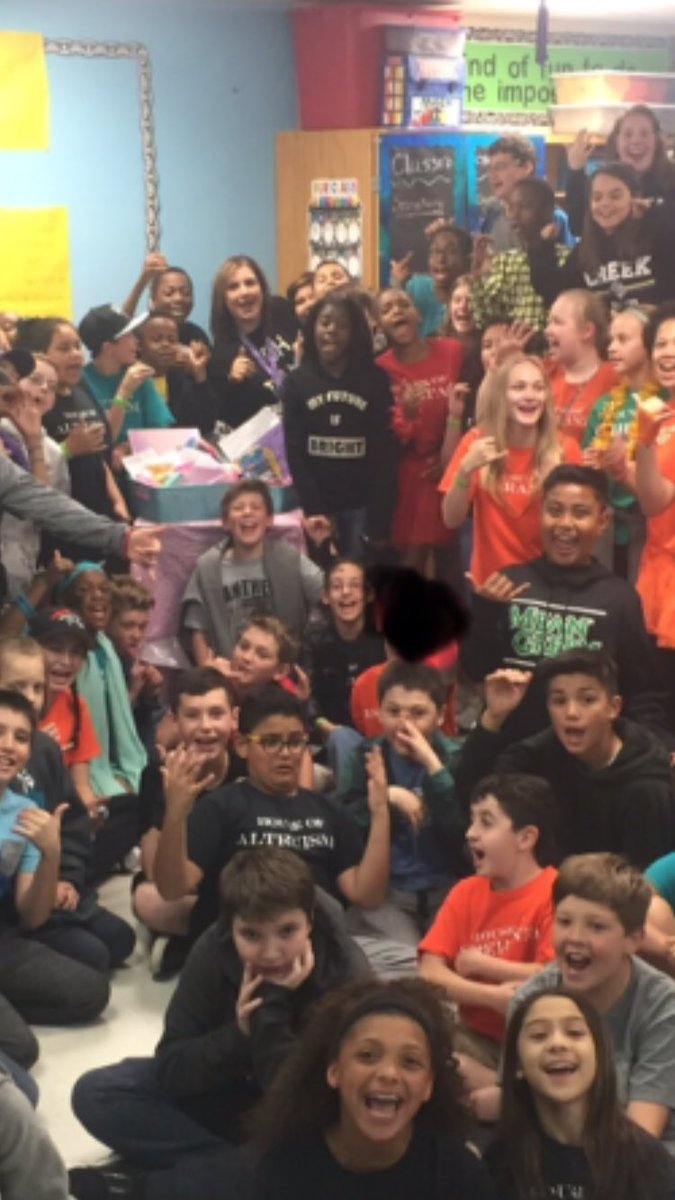 The Real Mary Poppins tweet media