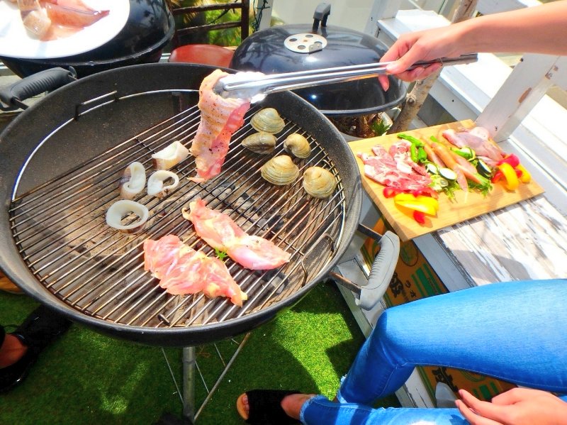 yumaa0208's tweet photo. 湘南BBQ、食べ歩きお誕生日会
毎日お出かけ🚘満足🙆
疲れが出たのか発熱中😂😂😂代償かよ😂😂
早く園児達に会いたい病👶 https://t.co/sbMEmpRFys