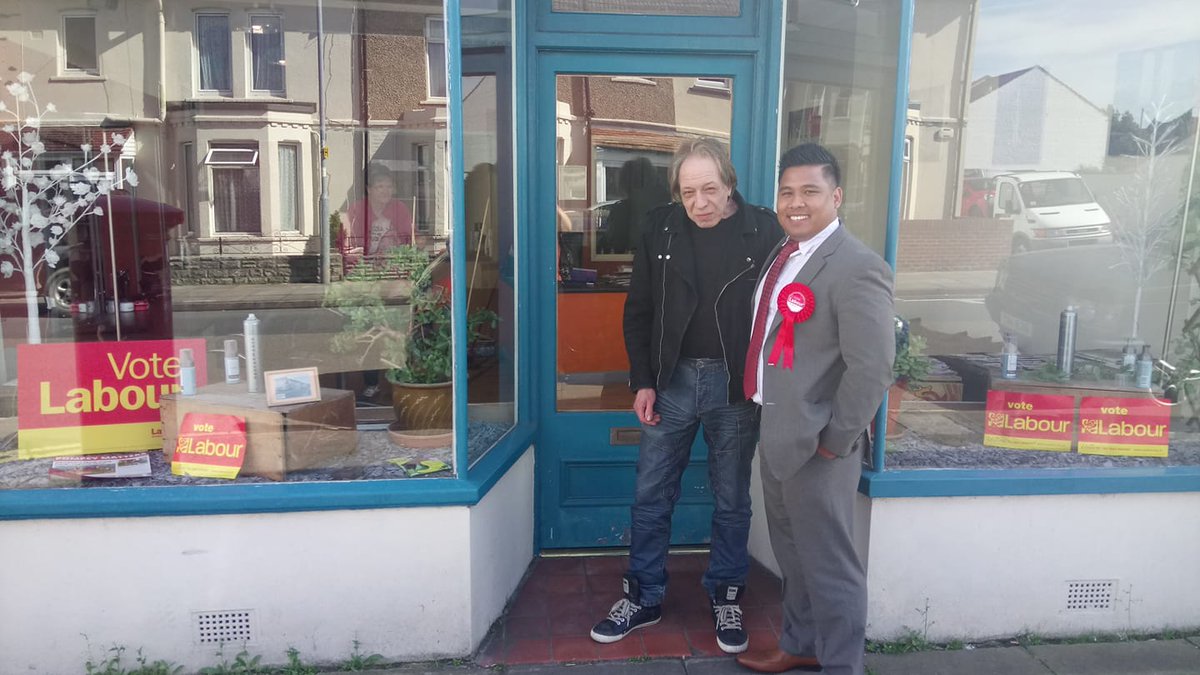 rajahghosh's tweet photo. https://t.co/766ePQq9rz Thanks to Milton residents who put up posters during the campaign &amp; helped us double our vote from 600+ to 1200+ Noted as many as we could so that we can send out thankyou notes but feel free to DM to make sure we don't miss you #makemiltonred #raj4milton https://t.co/8JcmyOJMU2