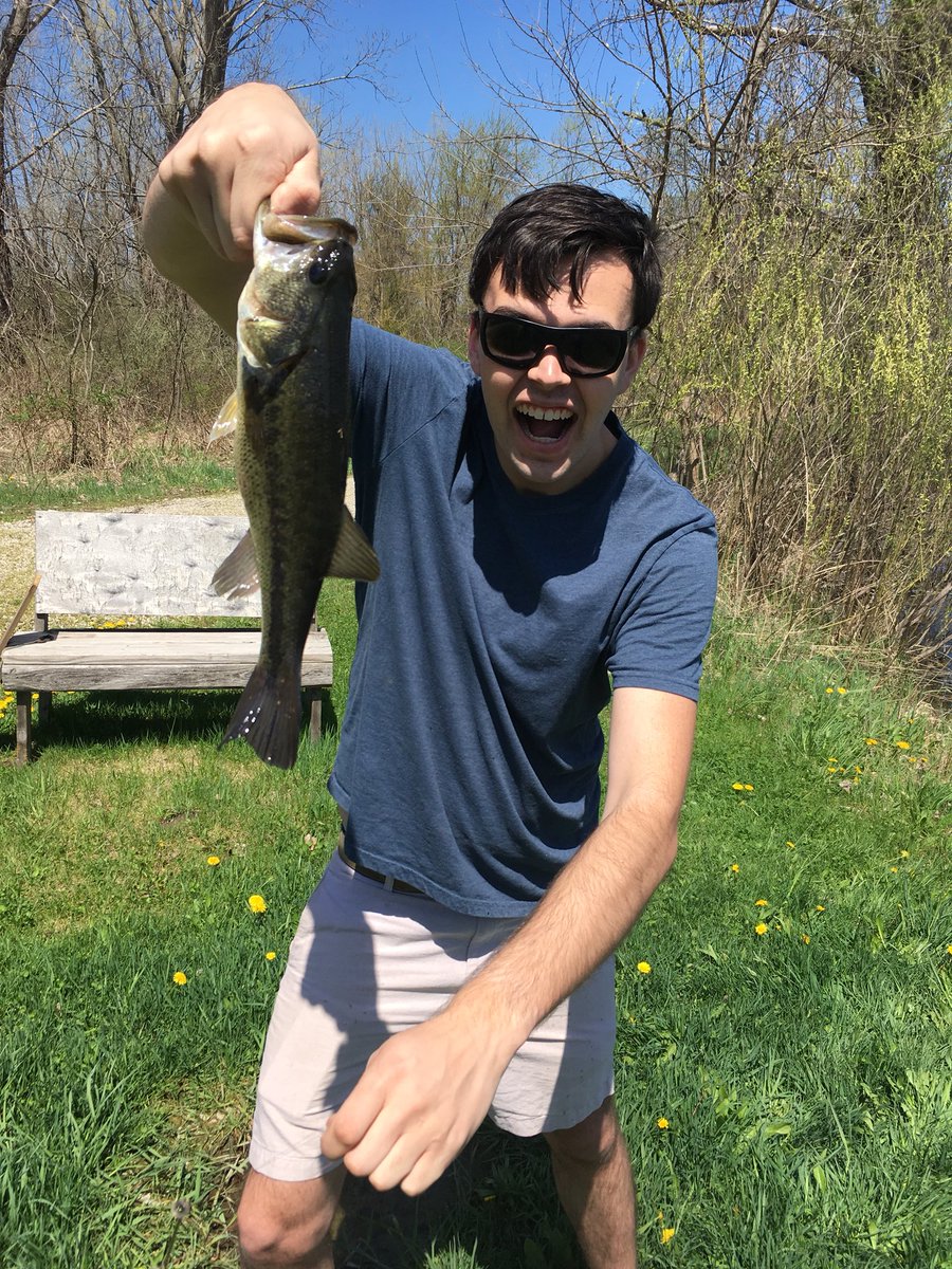 samshunkwiler's tweet photo. “Huntin’ fishin’ and lovin’ everyday”. @bspringham95 https://t.co/iqZorS3hM0