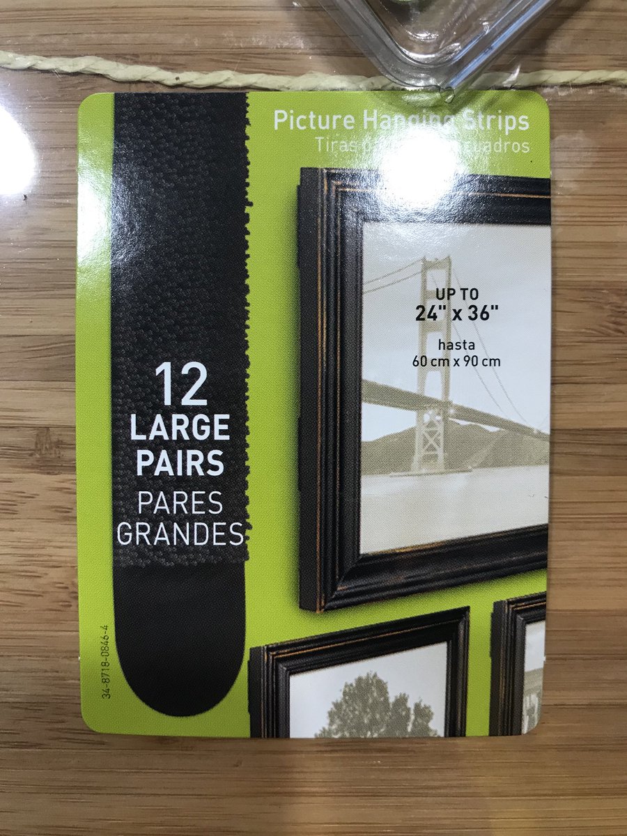 KylashRamesh's tweet photo. Yo @CommandBrand, we just opened this package and it was missing 3 pairs! https://t.co/r13x2QXWII