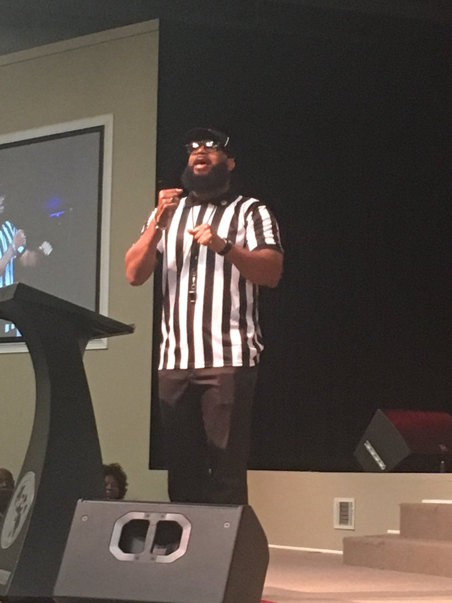 SimplyTriyoko's tweet photo. Our Spiritual referee for today! “Why Can’t We Forgive?”  #Noodles&amp;Egos @tbcaugusta @drcegjr https://t.co/KF2cUtgDeL