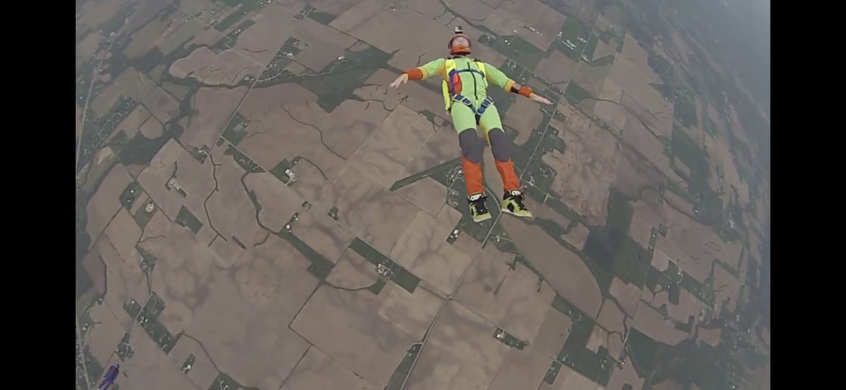 ExploreFreeFall tweet picture
