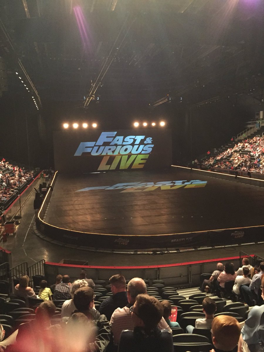 Sunny Sunday afternoon - sure where else would you be <a href="/FastLive/">FastandFuriousLive</a> #FASTLIVE