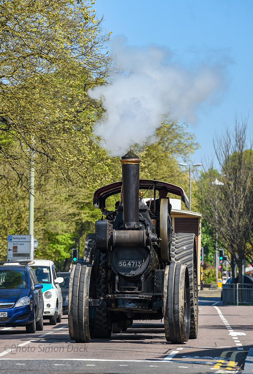 simondackpix's tweet image. Steamy Day in Brighton at the Historic Commercial Vehicle Run @AlamyNews #HCVS #historicvehicles #Brighton @Vervate @brightonargus