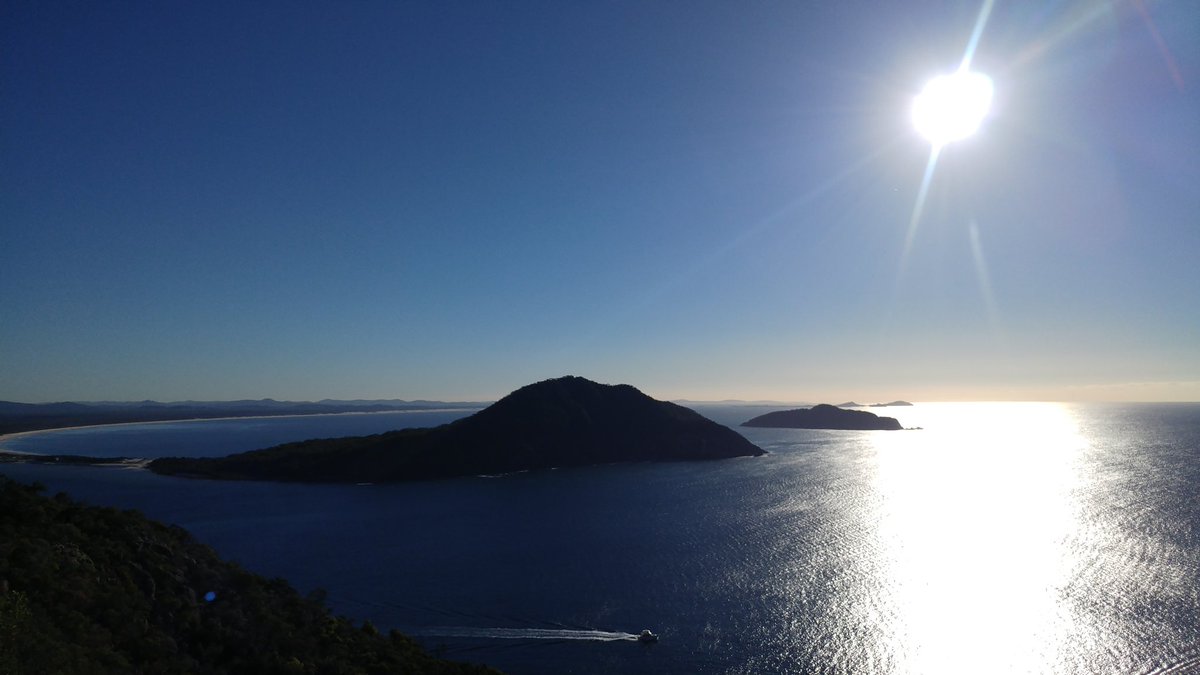 misswowwa's tweet photo. Tomaree Head Summit. A very challenging 👣 for me due to steep gradient walk path and stairs! But definitely a lifetime's experience! #tomareeheadsummit #tomareenationalpark #zenithbeach #NewSouthWales #Australia #ilovesydney #nofilterneeded https://t.co/KSjLWXOv8L