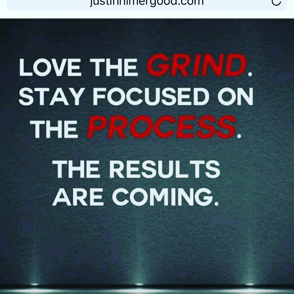 MarkFlynnnatick's tweet photo. We embrace the grind, it is a lifestyle for us here @THEPROCESSFball @THEPROCESSCorey @TopGunQB Have a blessed day. Always #TrustTheProcess #hardworkpaysoff #RecruitingExperts https://t.co/A6Rwj3uEmp