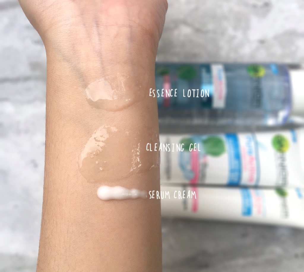 BubblesxMakeup's tweet photo. ใช้มาครบ2สัปดาห์แล้วว Garnier pure active sensitive💙💙 สำหรับผิวมีปัญหาสิว รอยสิว รูขุมขน ชอบที่เซ็ทนี้มีส่วนผสมของ zinc ช่วยลดความมันเหมาะกับคนหน้าเมือกอย่างเรา55555 รอยสิวค่อยๆจางลง ส่วนตัวรูขุมขนกระชับขึ้นชัดเจน ชอบตัวเซรั่มครีมมาก ช่วยลดรอยแล้วเนื้อซึมเร็ว ไม่เหนอะหนะ https://t.co/ky8UdfRoX7
