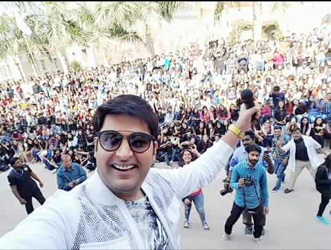 KapilFC_BD's tweet photo. @KapilSharmaK9 :Laughter is like vitamin D.
Be stress free, laugh &amp; enjoy the smallest things in life....
#WorldLaughterDay
#KapilHitsBack https://t.co/hjtD7vJv4o