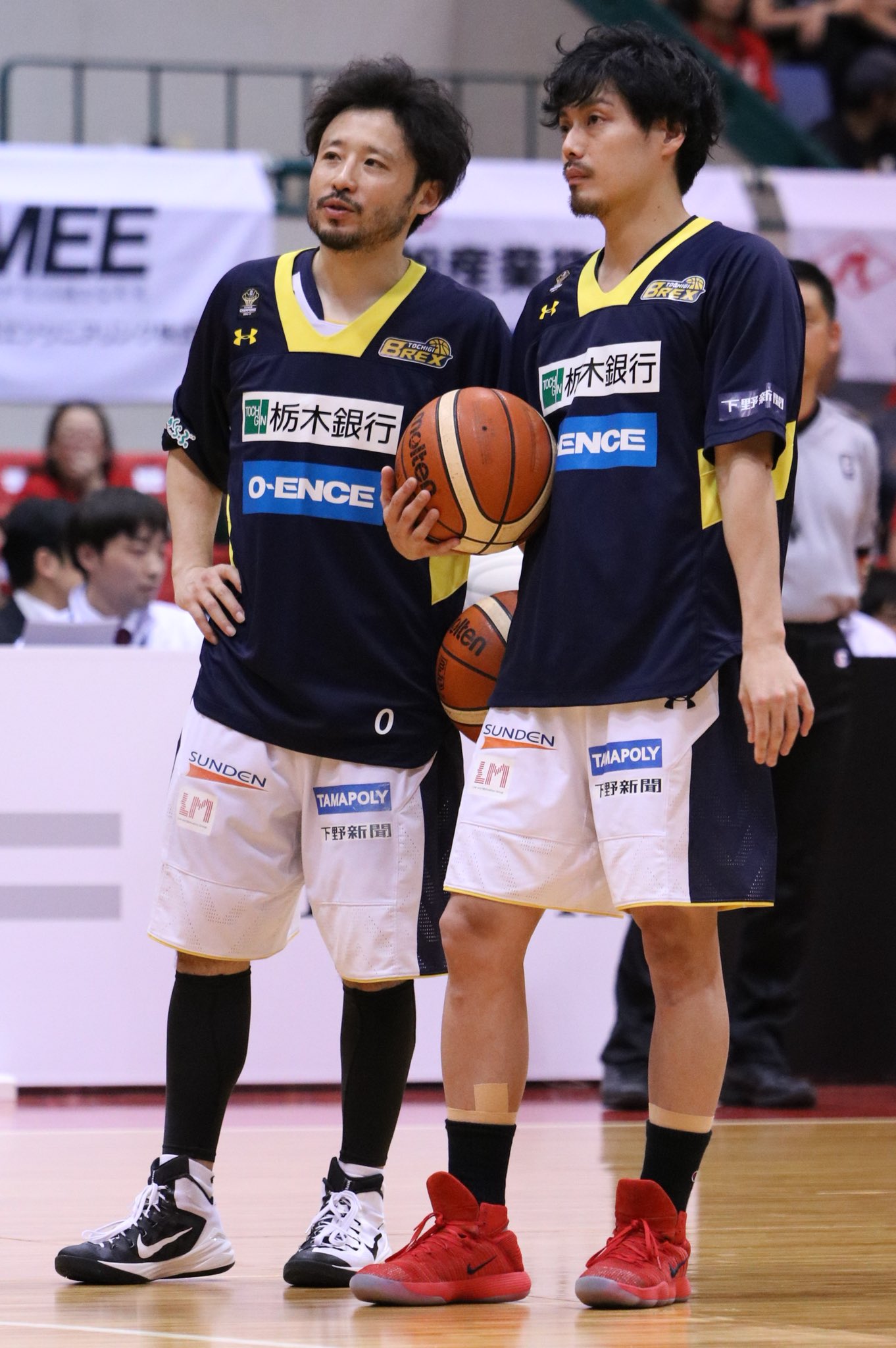 みき Tren Twitter ミーハーな性格なんで このおふたりが並んでるの見て シャッター切りまくりました 田臥選手に向けられるカメラの数 ２日間共すごかった 見たことない光景でした さすがだな 髪の毛ふわふわなのと髭似てる 栃木ブレックス 田
