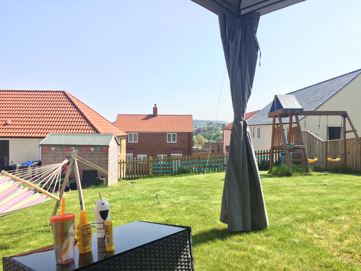 Oliver Albon tweet media