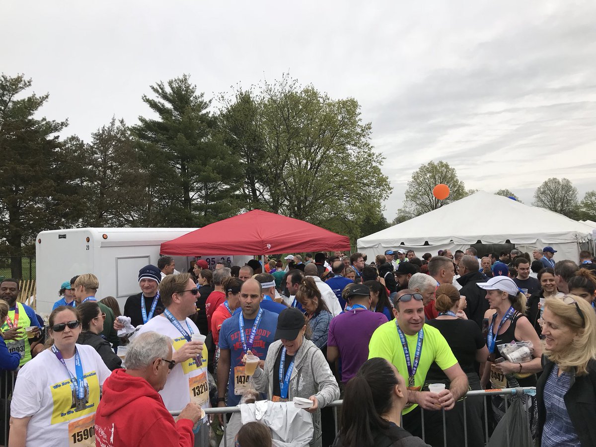 If you finished the race, you definitely deserve a beer 🍺 #LIMarathon