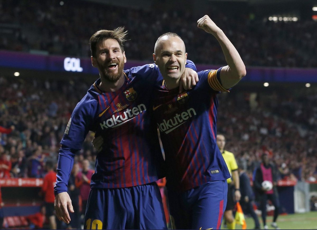 Nixpad's tweet photo. @AndreesDL @andresiniesta8 Que pintura @AndreesDL es una muy bonita dedicatoria ,además los mejores momentos son los que hay que recordar,lo que estás haciendo es alimentando esos grandes aportes de #iniesta , y dando ese reconocimiento en vida,como debe ser!! #grandeiniesta #BarçaMadrid https://t.co/RnQTs3Ul2I