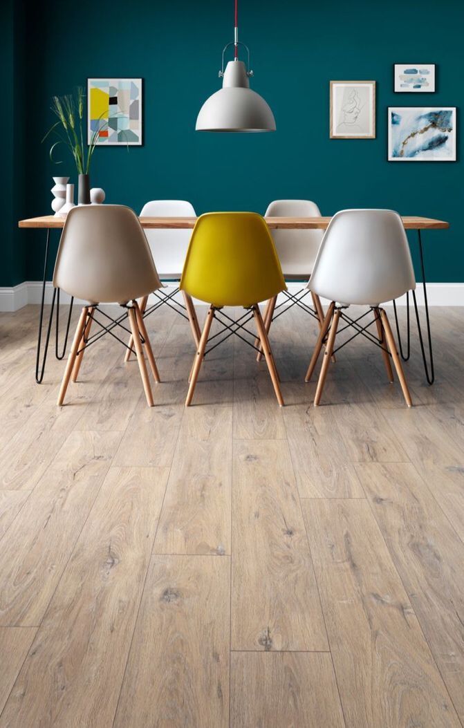 LeucarumP's tweet photo. We’re loving these Scandi Chic dining chairs which are available in a variety of colours ! ❤️

#Dedicatedtostyle
#Addictedtohospitality
#Swansea
#LeucarumProperties
#interiordesign 
#interiordesignideas https://t.co/v0VYBnphmb