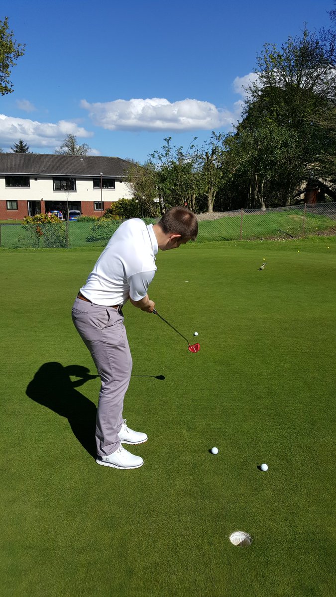 Keith77480363's tweet photo. @BLGS1761 @4tholdestGC great afternoon with Richard getting a putting lesson.  Much hard work ahead! Cheers Richard https://t.co/OoTPLLTkDj