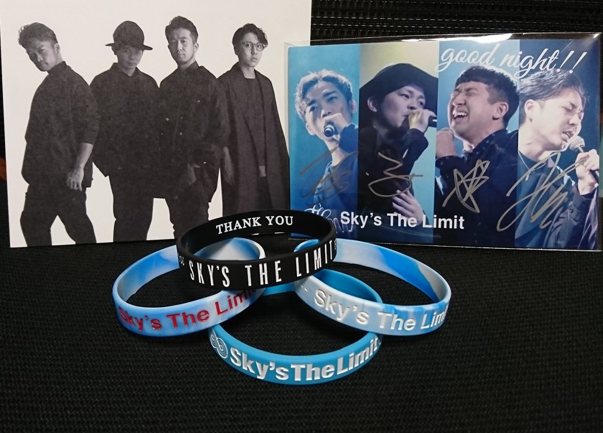 mikodesuga's tweet photo. Sky's The Limit 沖縄ファイル。4人の素晴らしいハーモニー、圧巻のパフォーマンスを見届けてきました。最後まで幸せな時間をありがとう。スカリミに出会えたこと、ファンでいられたことを誇りに思います。
#スカリミ
#SING4YOU https://t.co/pJQsesA7Rf