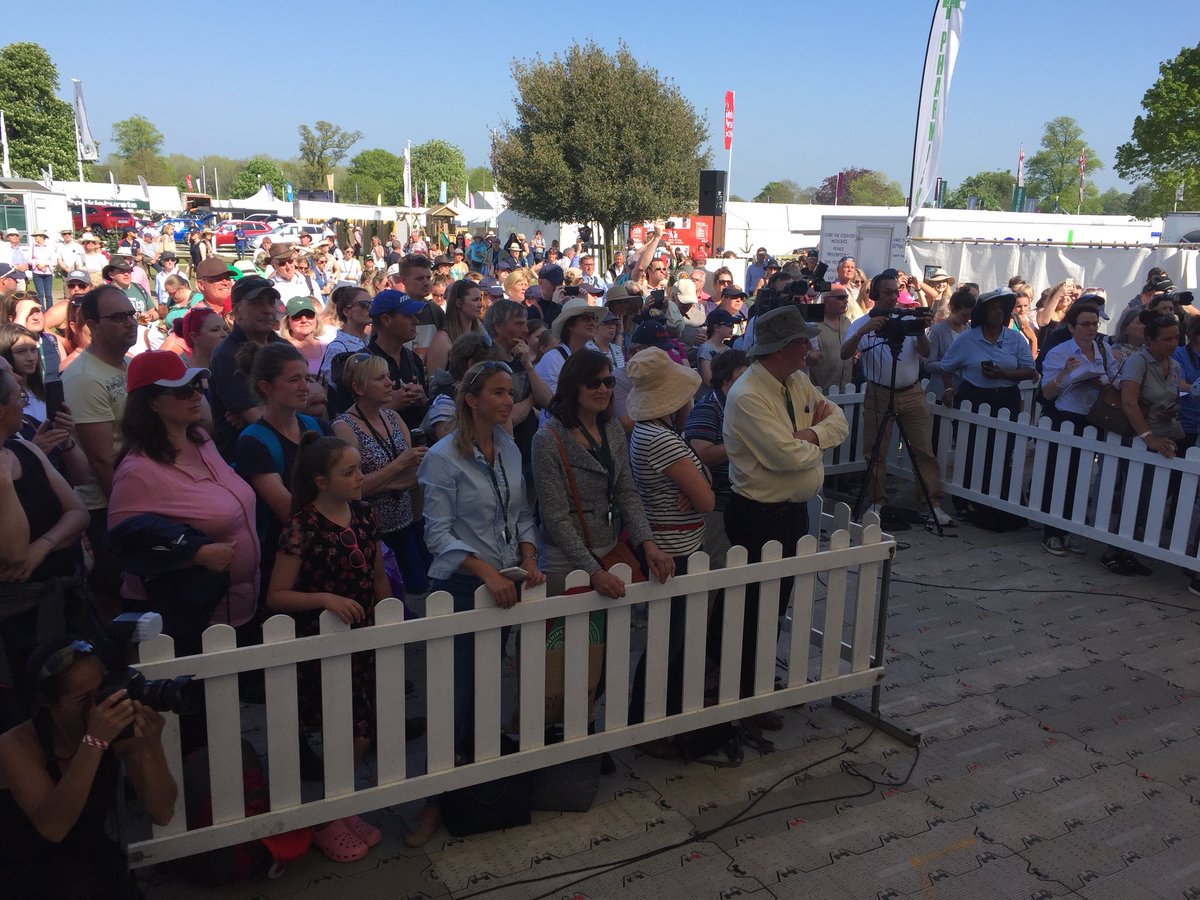 Lance_Bradley_'s tweet photo. Backstage at the press conference for the winners of this year’s @bhorsetrials
Yet again, what an amazing competition it’s been.
#ChatzoneMMBHT https://t.co/2ExkNkkAVo