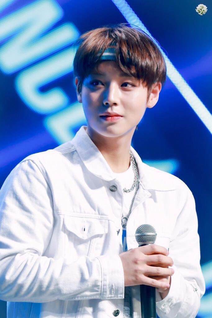 박설날✨ tweet media