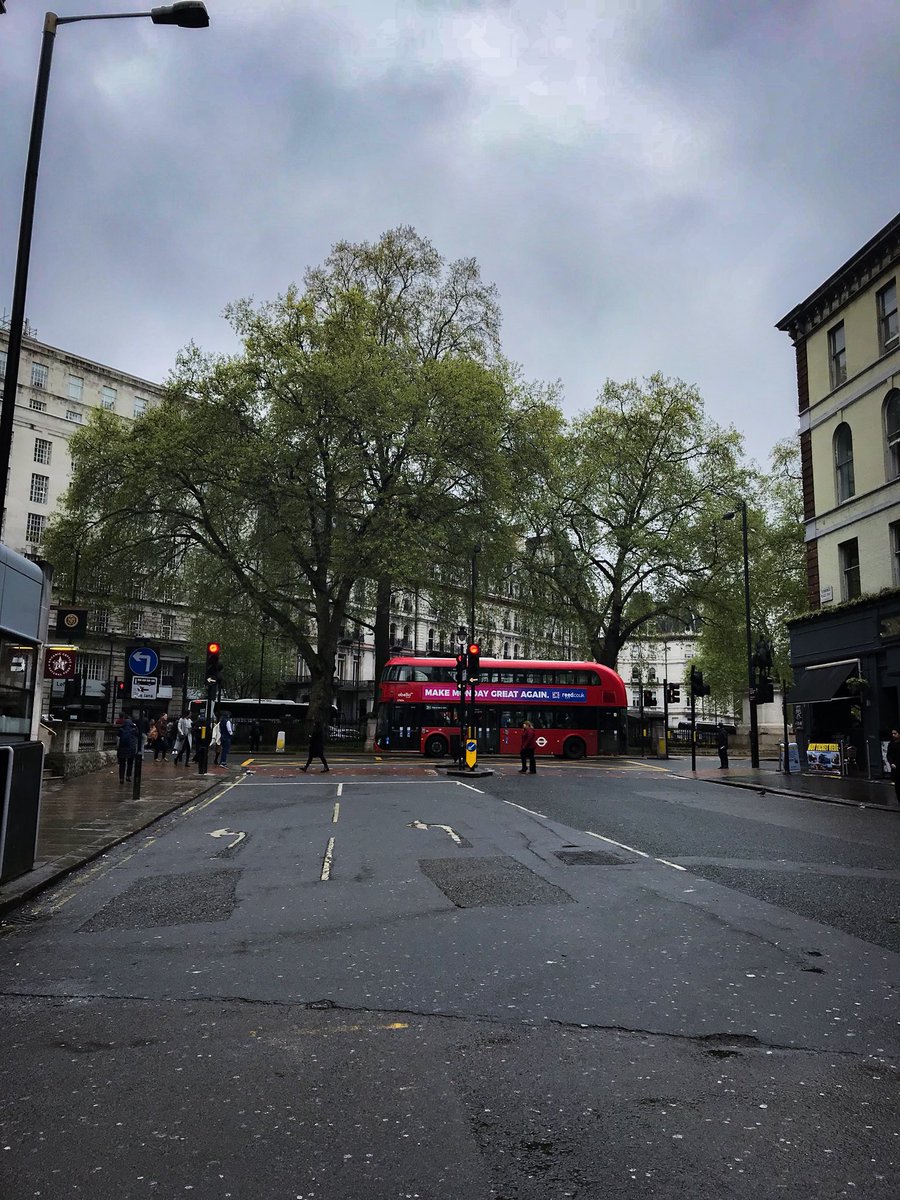 _IAMID_'s tweet photo. Just some random pic from my London-Amsterdam Tour. https://t.co/6IX8FDMR19