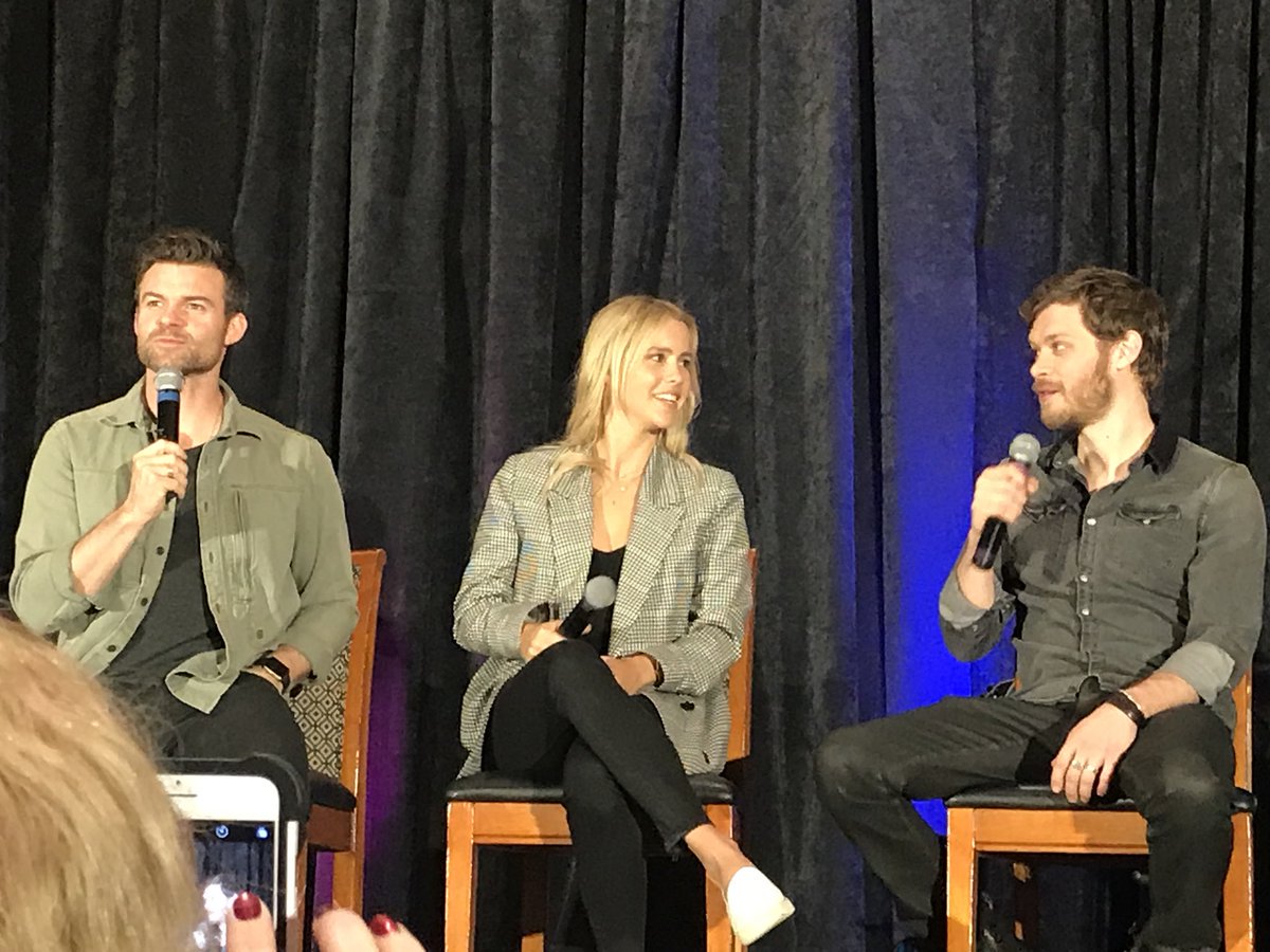 OriginalsDaily1's tweet image. RT if you love this TRIO: @JosephMorgan, @danieljgillies &amp;amp; @claireholt