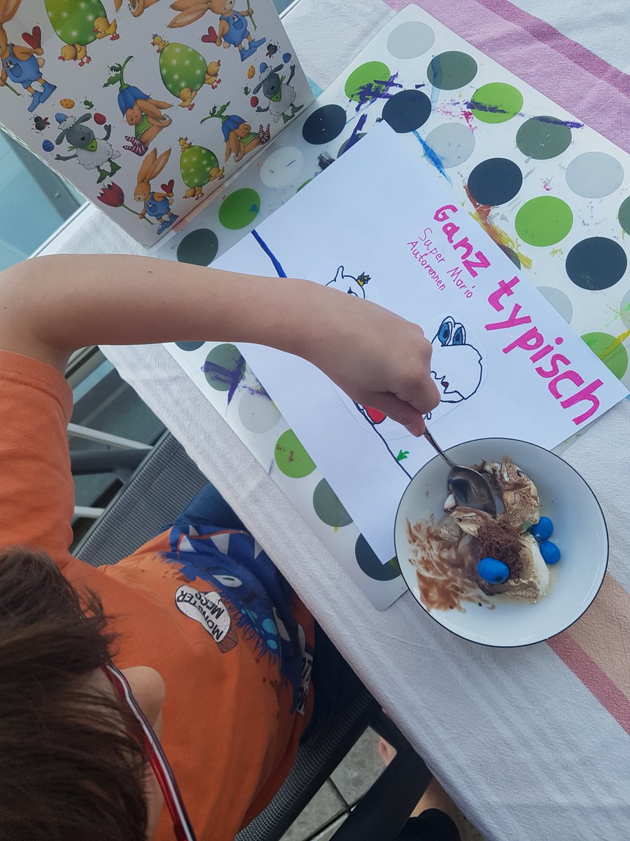 WELTKINDERMALTAG
Seit Jahren gibt es eine tolle Aktion von staedtler.de/tue-gutes: 
Kinder malen Bilder & können selbst etwas gewinnen, Staedler spendet für jedes eingesandte Bild 1 € an ein Schulbildungsprojekt in Malawi.
Wir haben gerade mitgemacht - helft Ihr auch?
(Werbung)