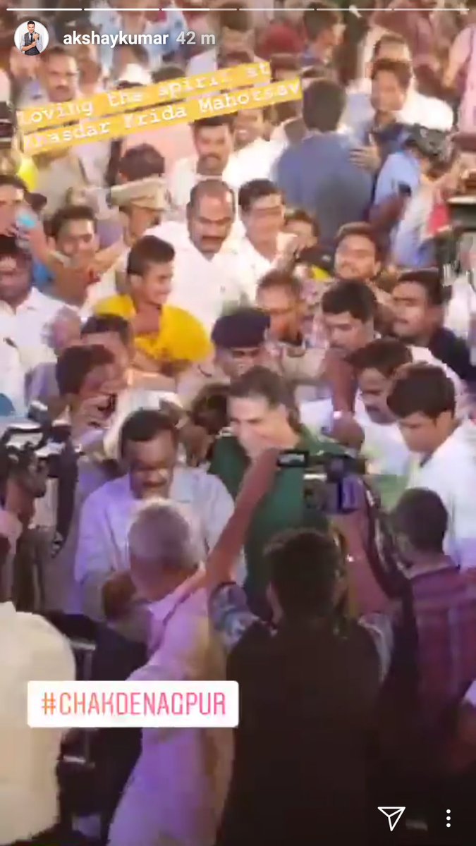 MumbaiAkkians's tweet photo. Pics - Via @akshaykumar sir #Instagram #KhasdarKridaMohotsa have rocked #HattssOff to the team
#ChakDeNagpur ๐๐ https://t.co/JiMeteINP2