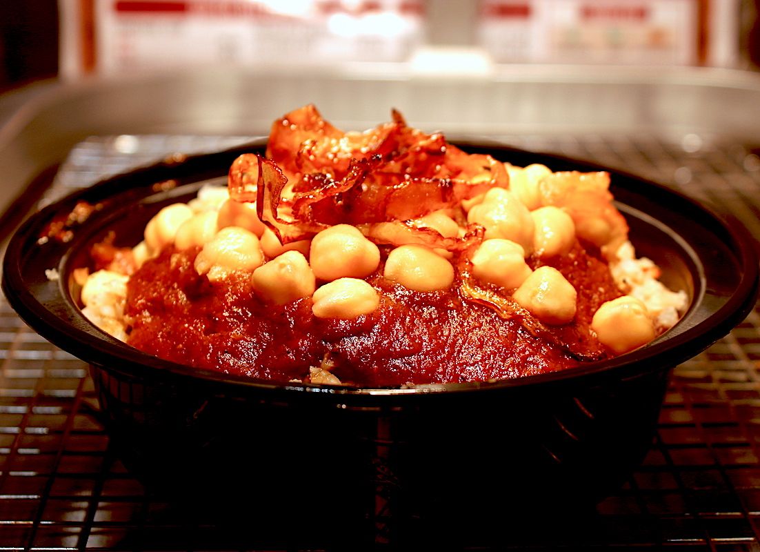 eategyptian's tweet photo. For a fresh lunch, pop in for a dish of our signature #Egyptian Kushari. #sunday #LehighValley https://t.co/mCReraghEY