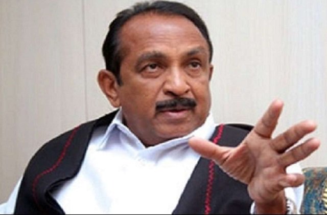 toptamilnews's tweet photo. சொந்த நாட்டிலேயே தமிழக மாணவ, மாணவிகள் அகதிகளா?- வைகோ காட்டம்
https://t.co/1dASOLAs2C
#Vaiko #mdmk #NEET #NEETExam #NEETHELP #ttn #TamilNadu #TNGovt https://t.co/j3iM4iLazQ