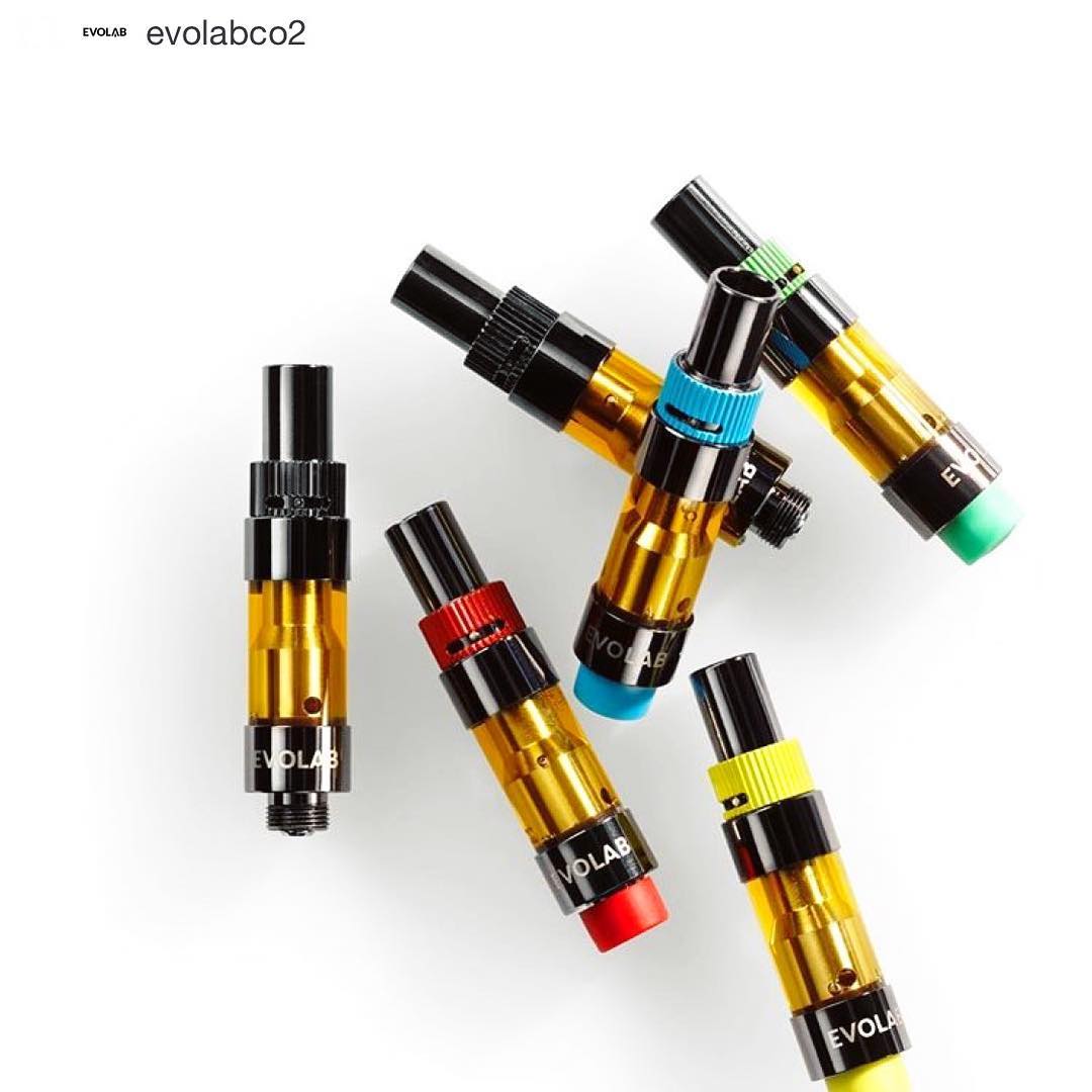 HerbalCenterDen's tweet photo. Did you know that many companies use a variety of questionable cutting agents in their vape cartridges including polyethylene glycols? But @evolabco2 has developed a unique process to extract and purify a combination of cannabis terpenes, terpenoids and flavonoids. https://t.co/VOuLAWwi7z